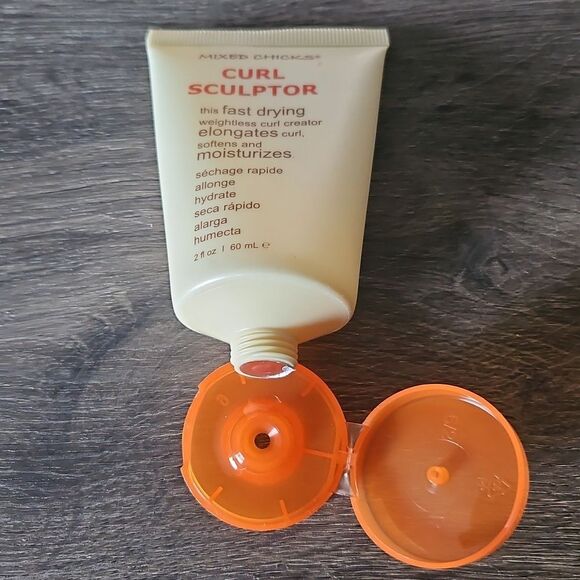 Colorful Cosmetic Bag Power Bundle Of Mascara & Skincare Beauty Products NEW - Picture 9 of 12